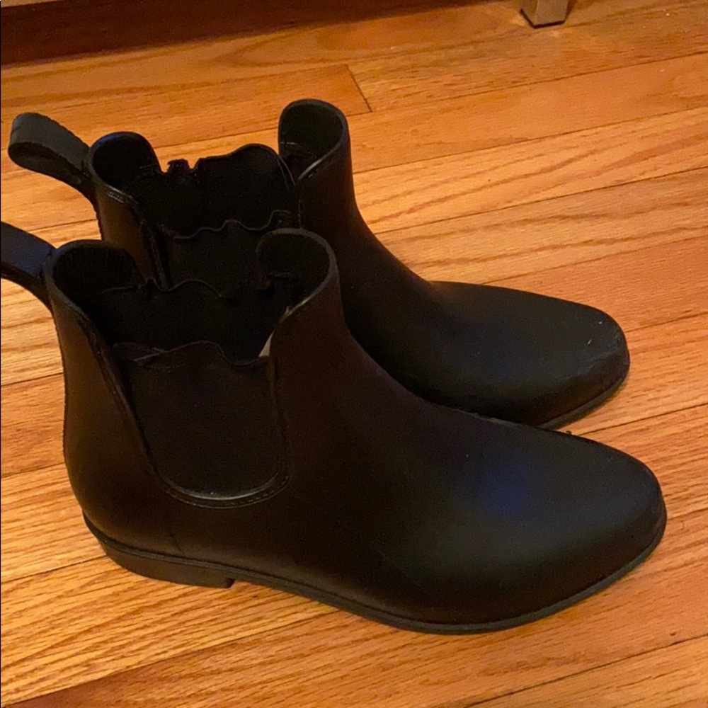 Rain boots